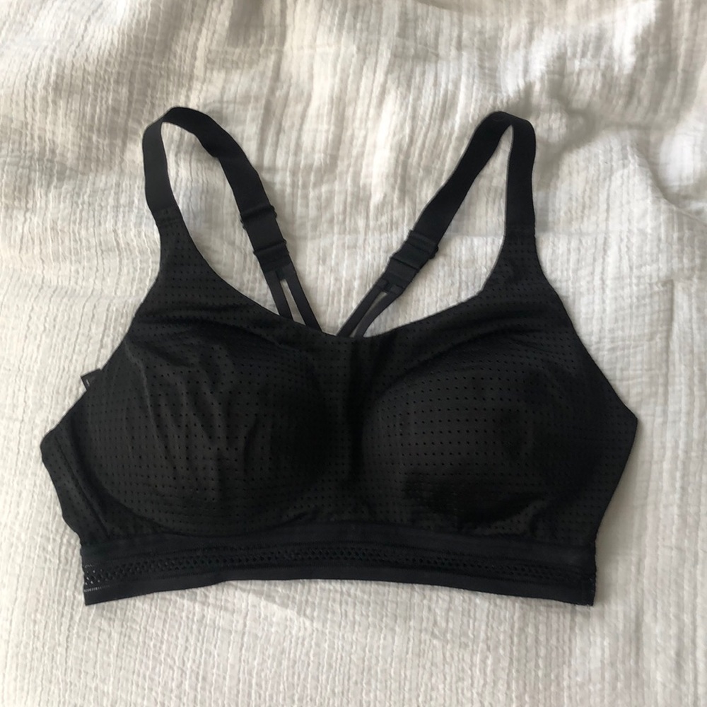 Victoria Secret Sports Bra
